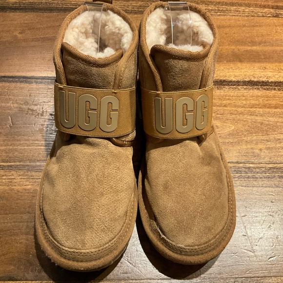 UGG Shoes - UGG Chestnut Suede Boots with Plush Lining